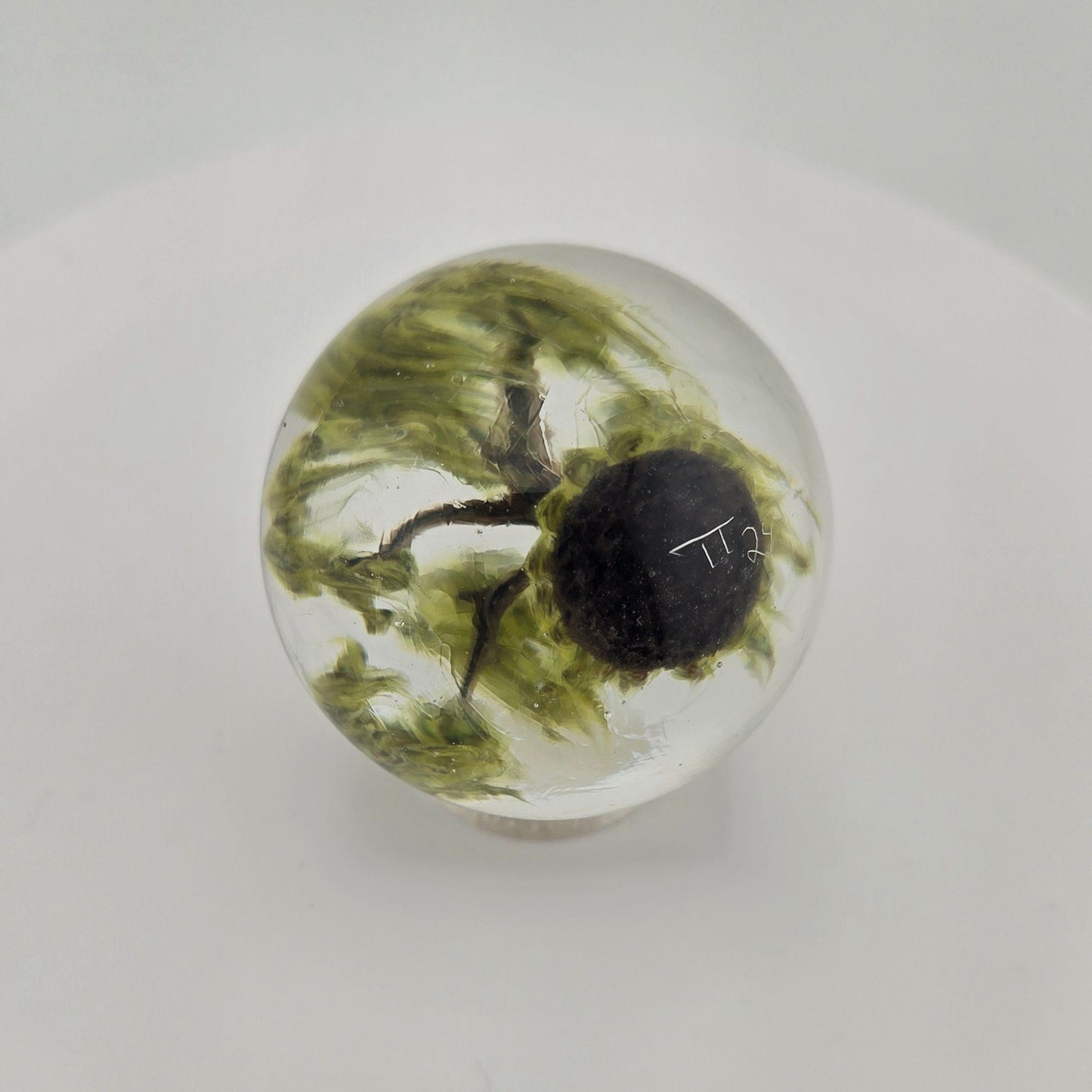 Med Willow Tree Marble w/ Base